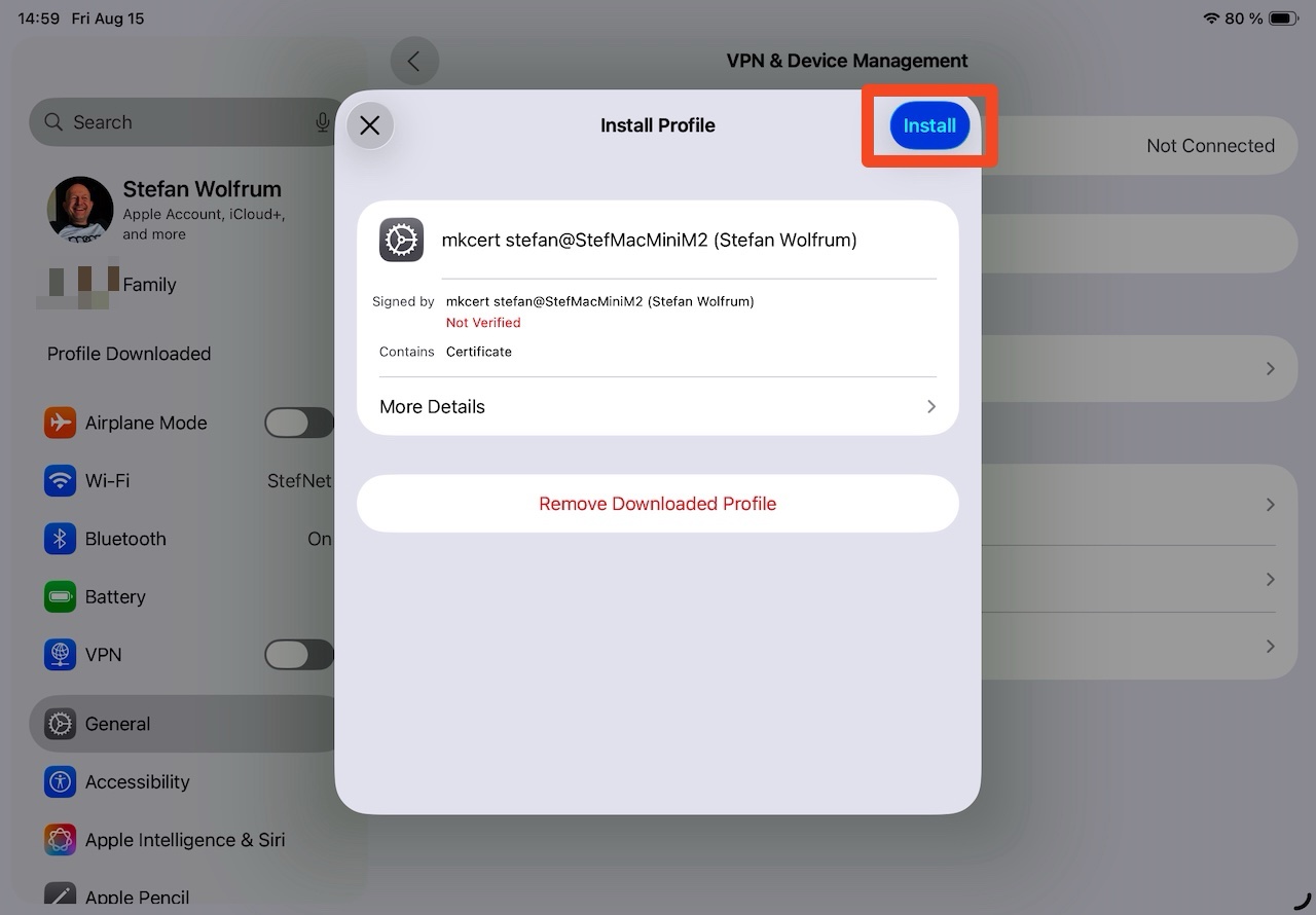 iPad zeigt den Installationsdialog für ein Zertifikatprofil in den Einstellungen. Auswahl Installieren auf iPad, übersichtliche und schlichte Oberfläche, neutraler Ton.